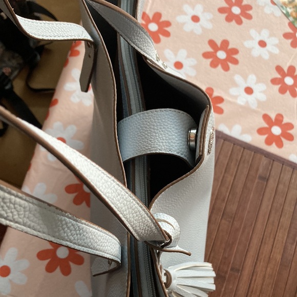 Anne Klein Satchel/purse/Bag - Picture 11 of 12